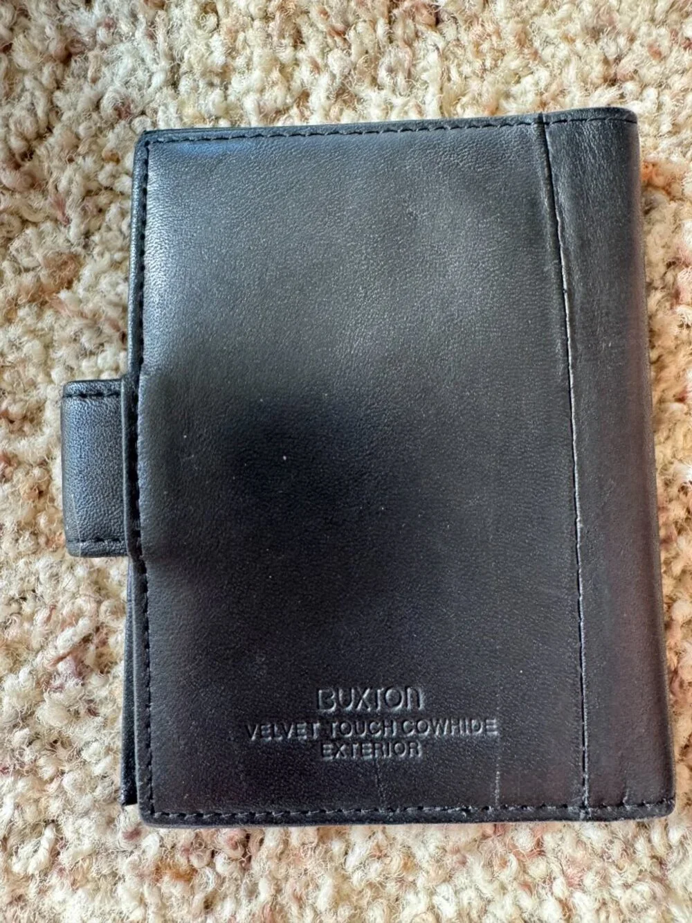 Vintage Buxton Compact Bifold Wallet in a classic solid black leather c